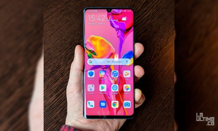 Lanzamiento del teléfono Huawei P30 Pro iluminó el Burj Khalifa de Dubai