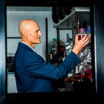 Un científico cree que ha creado la fuente de la juventud, extendiendo la vida de 30 a 50 años